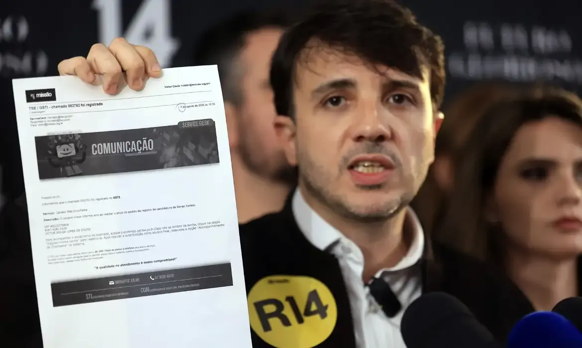 Renan rejeita apoio no 2º turno, e PSD libera bases