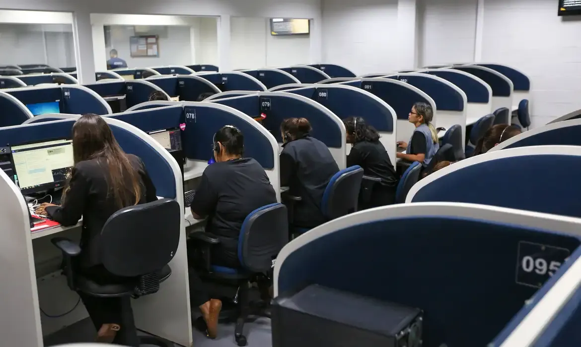 Violência política contra mulheres soma 1.564 denúncias