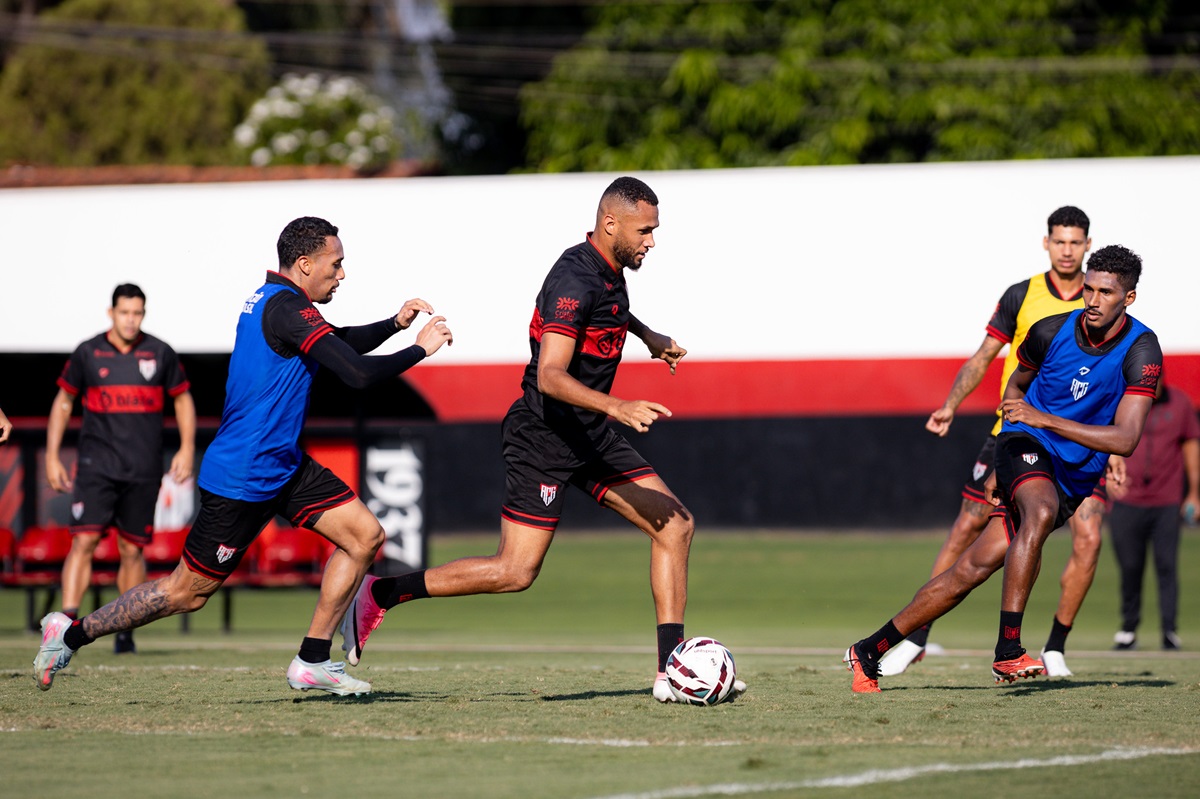 Atlético-GO x América-MG: onde assistir, horário e escalações