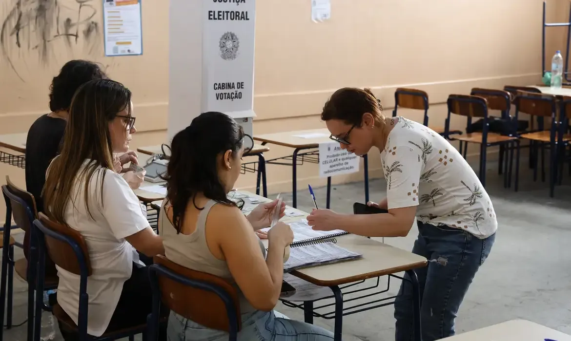 Abstenção em SP chega a 22,5% no primeiro turno